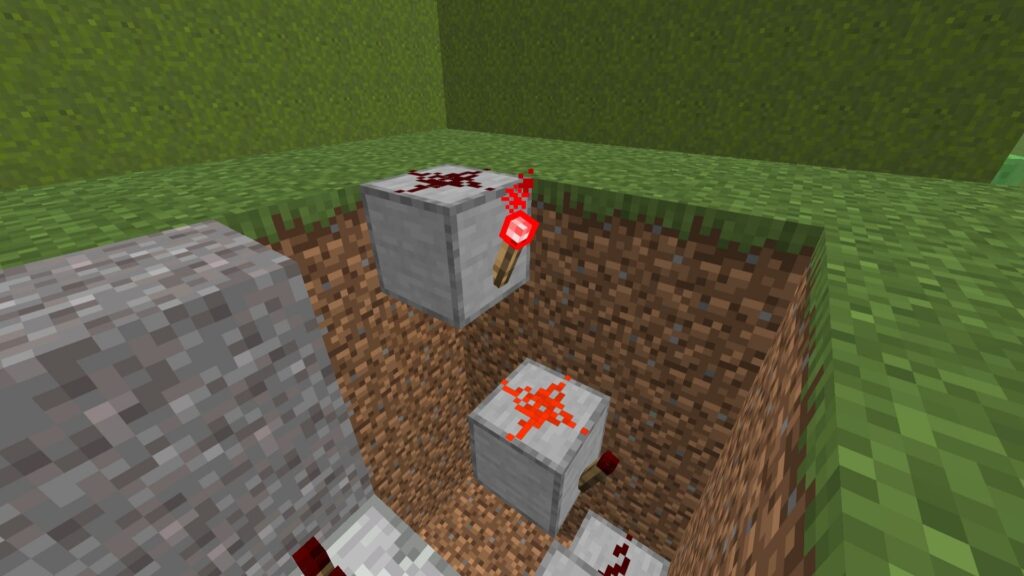 🚀 Building a vertical torch tower for a Minecraft Automated Castle Gate circuit